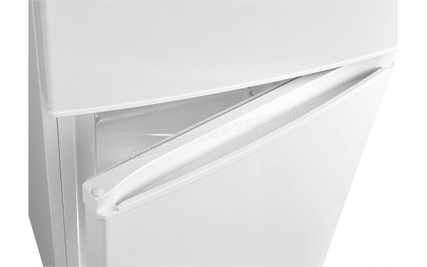 COMFEE RCB268WH1(E) - Zoom sur la poign&eacute;e