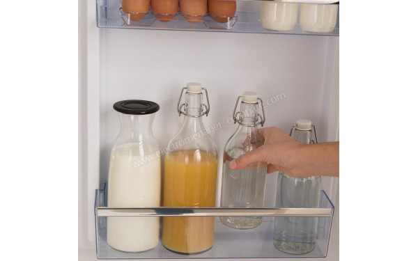 CREATE Fridge Stylance 244L Beige - Mise en situation