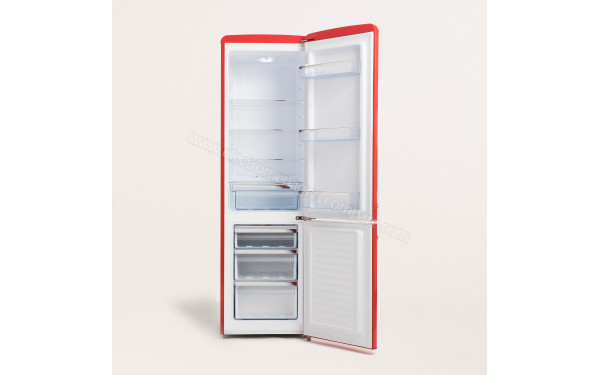 CREATE Fridge Stylance 244L Rouge - Vue de l'int&eacute;rieur