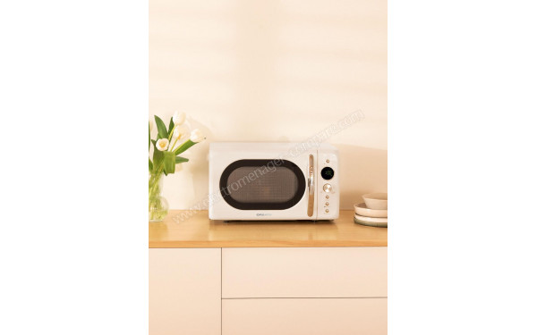 CREATE Microwave Retro Blanc - Mise en situation