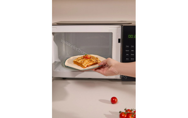 CREATE Microwave Studio Noir - Mise en situation