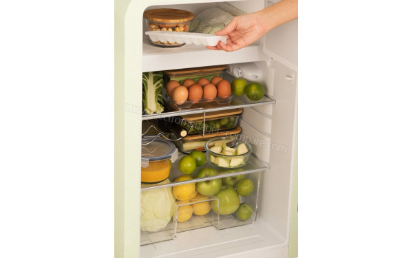 CREATE Retro Fridge 107L Argent Vert Pastel - Vue de l'int&eacute;rieur