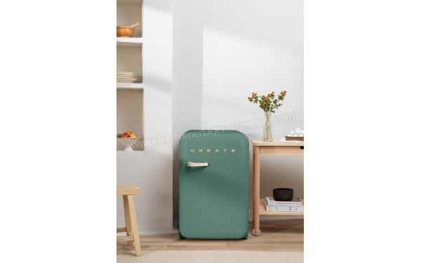 CREATE Retro Fridge 107L Sable Vert Sauge - Mise en situation