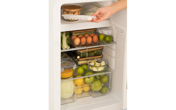 CREATE Retro Fridge 107L Terracotta Blanc Cass&eacute; - Vue de l'int&eacute;rieur