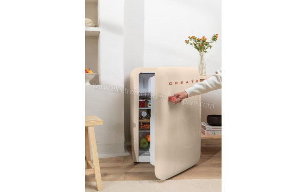 CREATE Retro Fridge 107L Terracotta Sable - Mise en situation