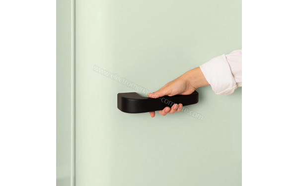 CREATE Retro Fridge 281L Black Vert Pastel - Poign&eacute;e noire