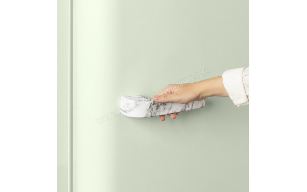 CREATE Retro Fridge 281L Marbre Vert Pastel - Poign&eacute;e couleur marbre