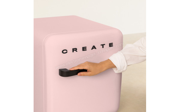 CREATE Retro Fridge 48L Black Rose - Zoom sur la poign&eacute;e