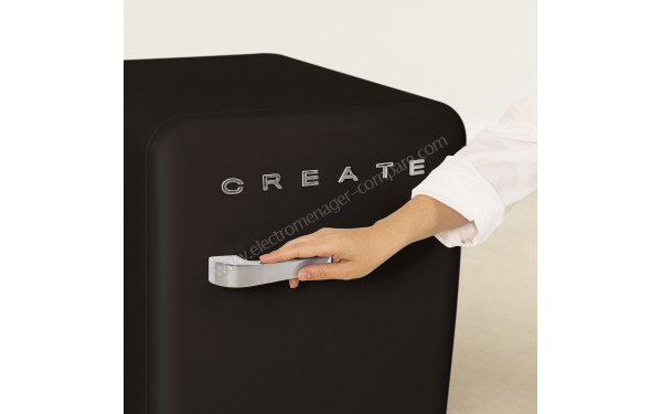 CREATE Retro Fridge 48L Argent Noir - Zoom sur la poign&eacute;e