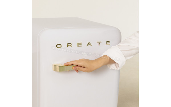 CREATE Retro Fridge 48L Or Blanc - Zoom sur la poign&eacute;e