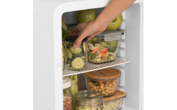 CREATE Retro Fridge 48L Or Blanc - Mise en situation