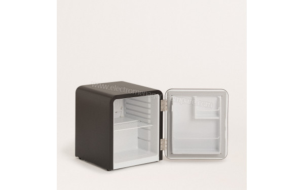 CREATE Retro Fridge 48L Rose Gold Noir - Vue de l'int&eacute;rieur