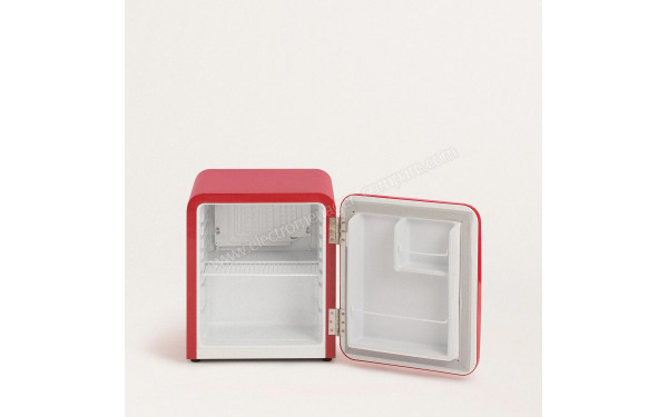 CREATE Retro Fridge 48L Rose Gold Rouge - Vue de l'int&eacute;rieur
