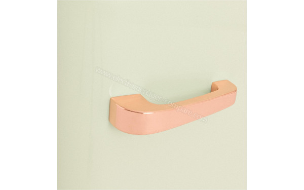 CREATE Retro Fridge 48L Rose Gold Vert Pastel - Zoom sur la poign&eacute;e
