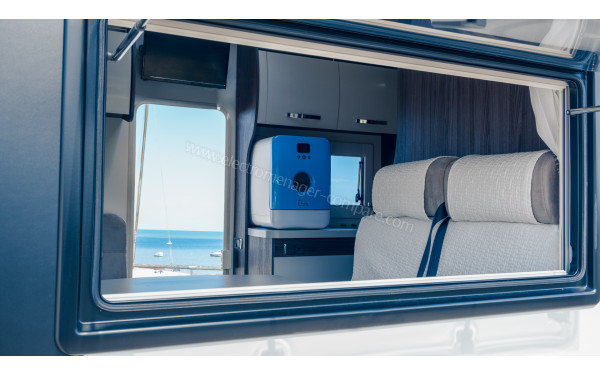 DAAN TECH Bob Bleu Maya et Blanc - Mise en situation