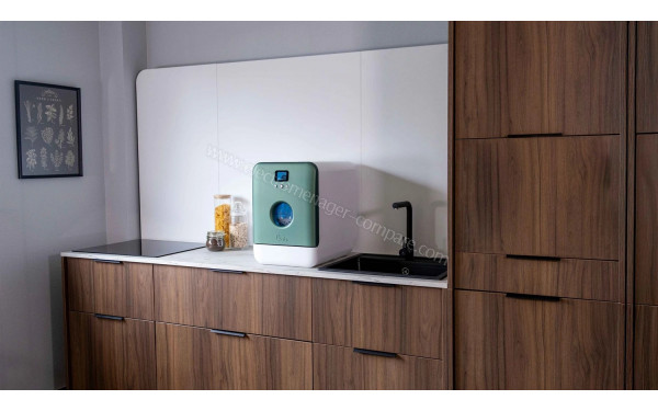 DAAN TECH Bob Vert de Chrome et Blanc - Mise en situation