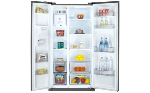 DAEWOO FRN-Q21DCS - Vue de l'int&eacute;rieur (cr&eacute;dit : Boulanger)