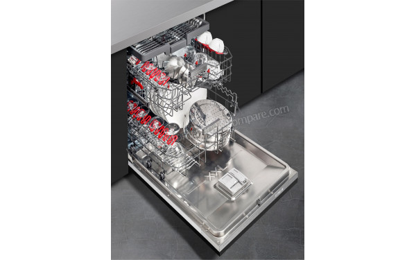 DE DIETRICH DCJ632DQX - Vue de l'int&eacute;rieur