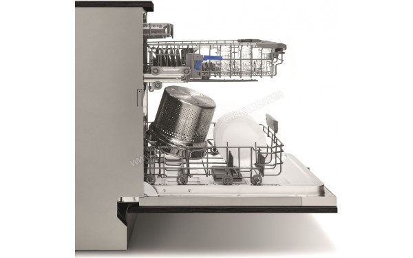 DE DIETRICH DV91542J - Vue de l'int&eacute;rieur