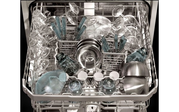 DE DIETRICH DVH1140J - Vue du panier sup&eacute;rieur