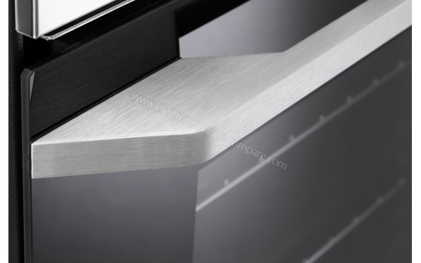 DELONGHI NSM 7 NL RF BE - Zoom sur la poign&eacute;e