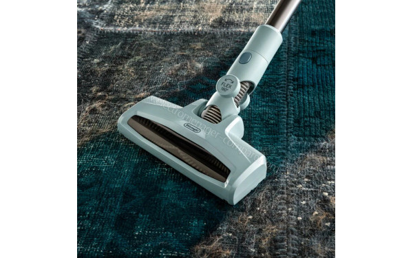 DELONGHI XLM355.ADC - Vue de la brosse principale