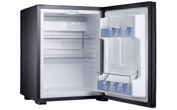 DOMETIC RH449LDFS - Vue de l'int&eacute;rieur vide