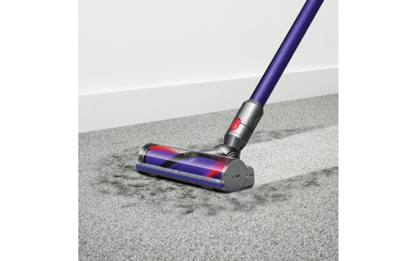DYSON V10 Animal - Brosse &agrave; entra&icirc;nement direct (cr&eacute;dit : Darty)