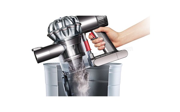 DYSON DC62 Extra - Vidage du bac