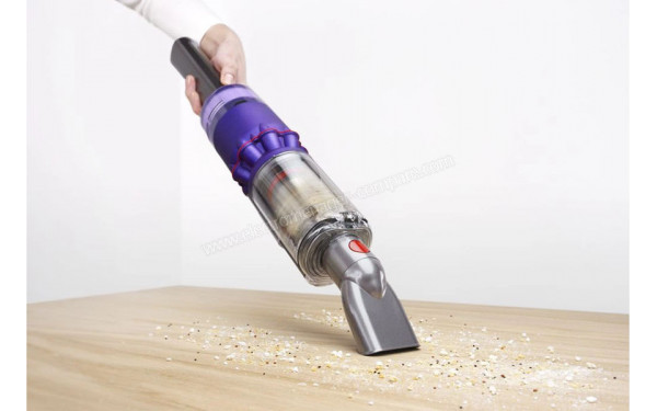 DYSON Omni-glide 2021 - Mise en situation