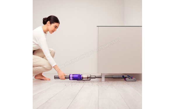 DYSON Omni-glide 2023 - Mise en situation