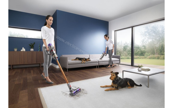 DYSON V10 Absolute 2023 - Mise en situation