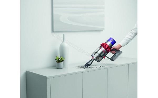 DYSON V10 Fluffy - Mise en situation