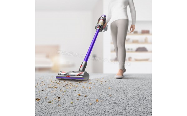 DYSON V11 Animal+ - Mise en situation (cr&eacute;dit : Boulanger)