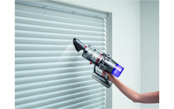 DYSON V11 Animal+ - Mise en situation (cr&eacute;dit : Boulanger)