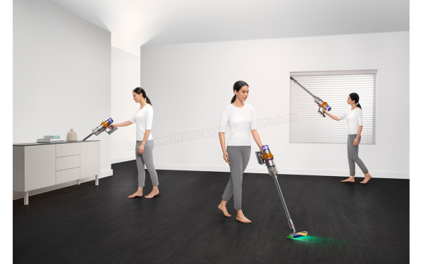DYSON V15 Detect Absolute 2022 - Mise en situation