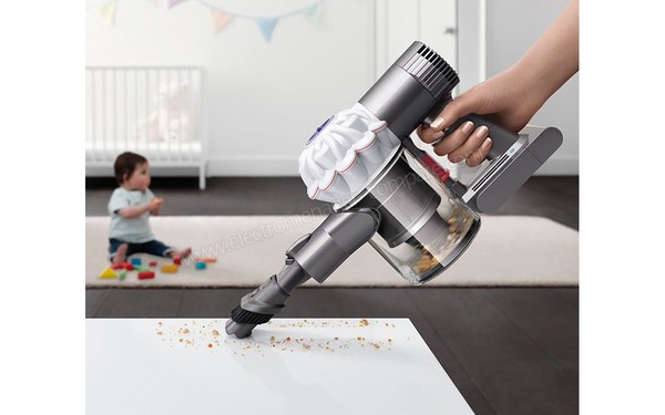DYSON V6 Baby + Child - Vue 3/4 droite