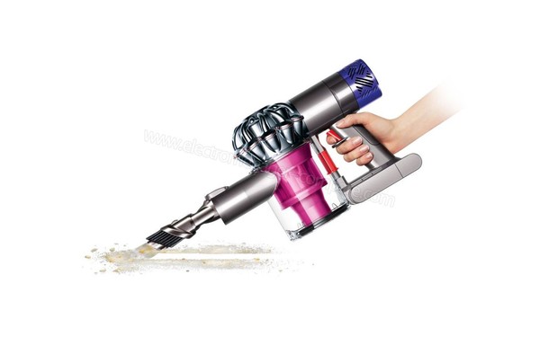 DYSON V6 Motorhead - Vue 3/4 droite (&agrave; main)