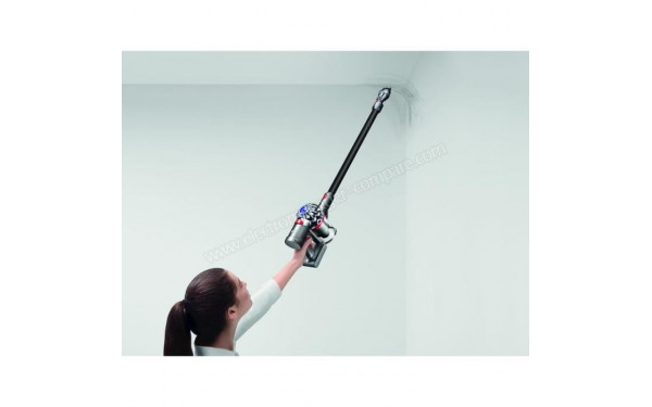 DYSON V7 Motorhead Black Edition - Mise en situation