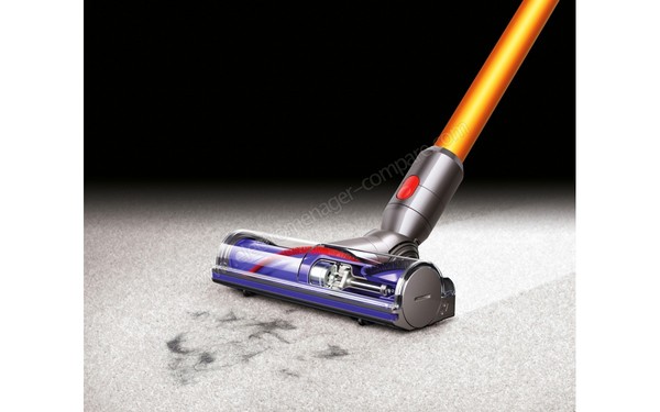 DYSON V8 Absolute - Brosse motoris&eacute;e &agrave; entra&icirc;nement direct (cr&eacute;dit : Boulanger)