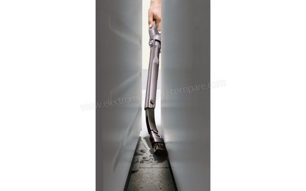 DYSON V8 Animal+ - Brosse passe-partout (cr&eacute;dit : Boulanger)