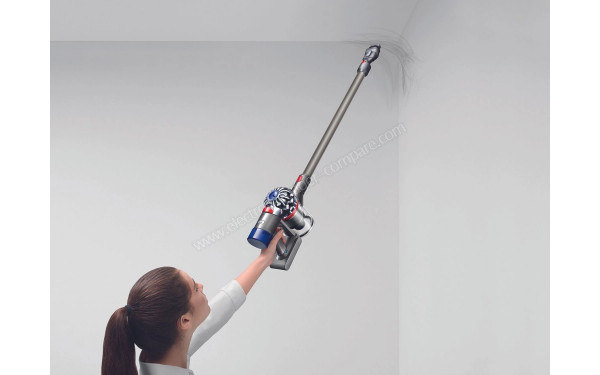 DYSON V8 - Mise en situation