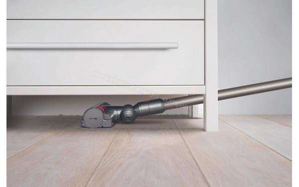 DYSON V8 - Mise en situation