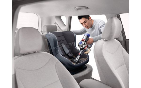 DYSON V8 - Mise en situation