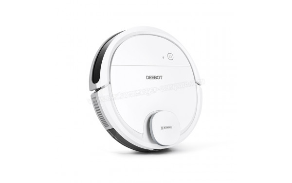 ECOVACS DEEBOT Ozmo 900 - Vue 3/4 gauche