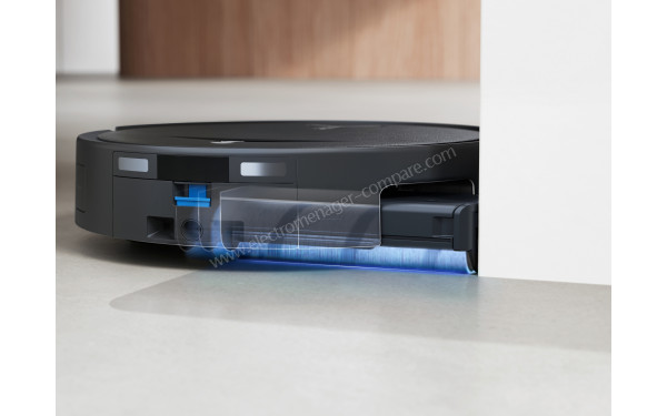 ECOVACS DEEBOT T80S Omni Noir - Mise en situation (cr&eacute;dit : Boulanger)
