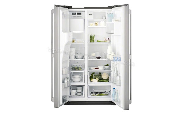 ELECTROLUX EAL6140WOU - Vue de l'int&eacute;rieur
