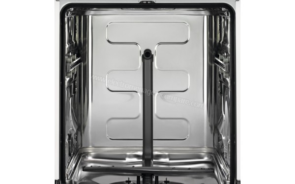 ELECTROLUX EEA27200L 2019 - Vue de l'int&eacute;rieur sans paniers