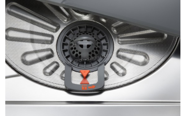 ELECTROLUX EEM48320L - Mise en situation