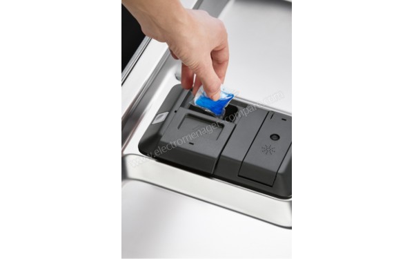 ELECTROLUX EEM48320L - Mise en situation